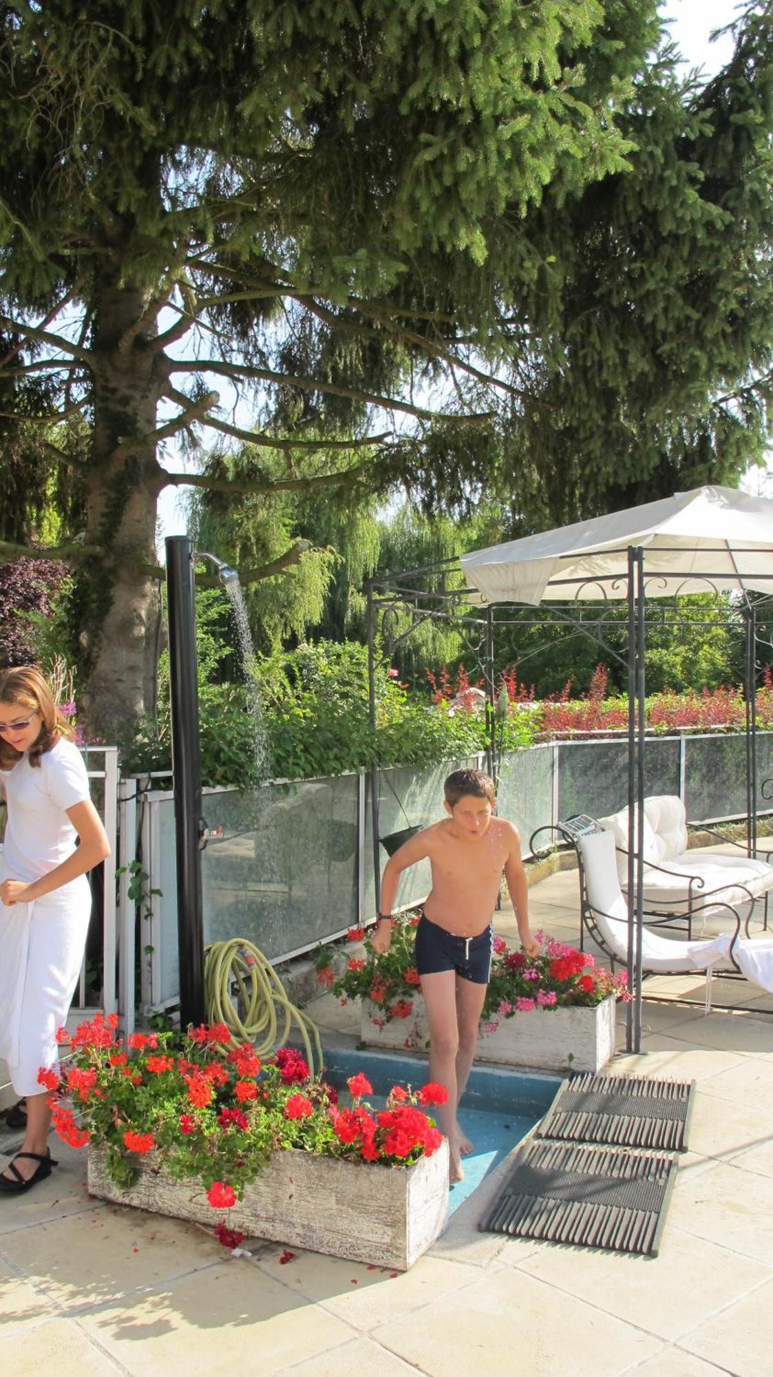 Hotel Acostel Мо Екстер'єр фото